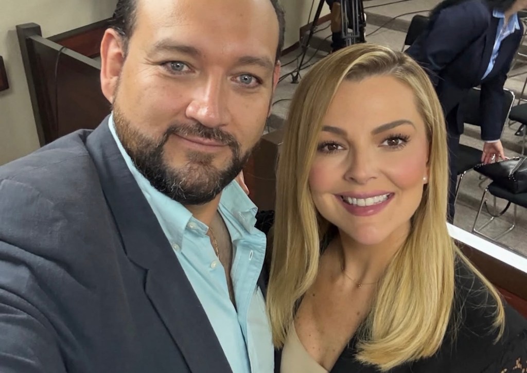 Con nuevo look, Marjorie de Sousa presenta a la «villanaza» de la telenovela ‘Infinito amor’